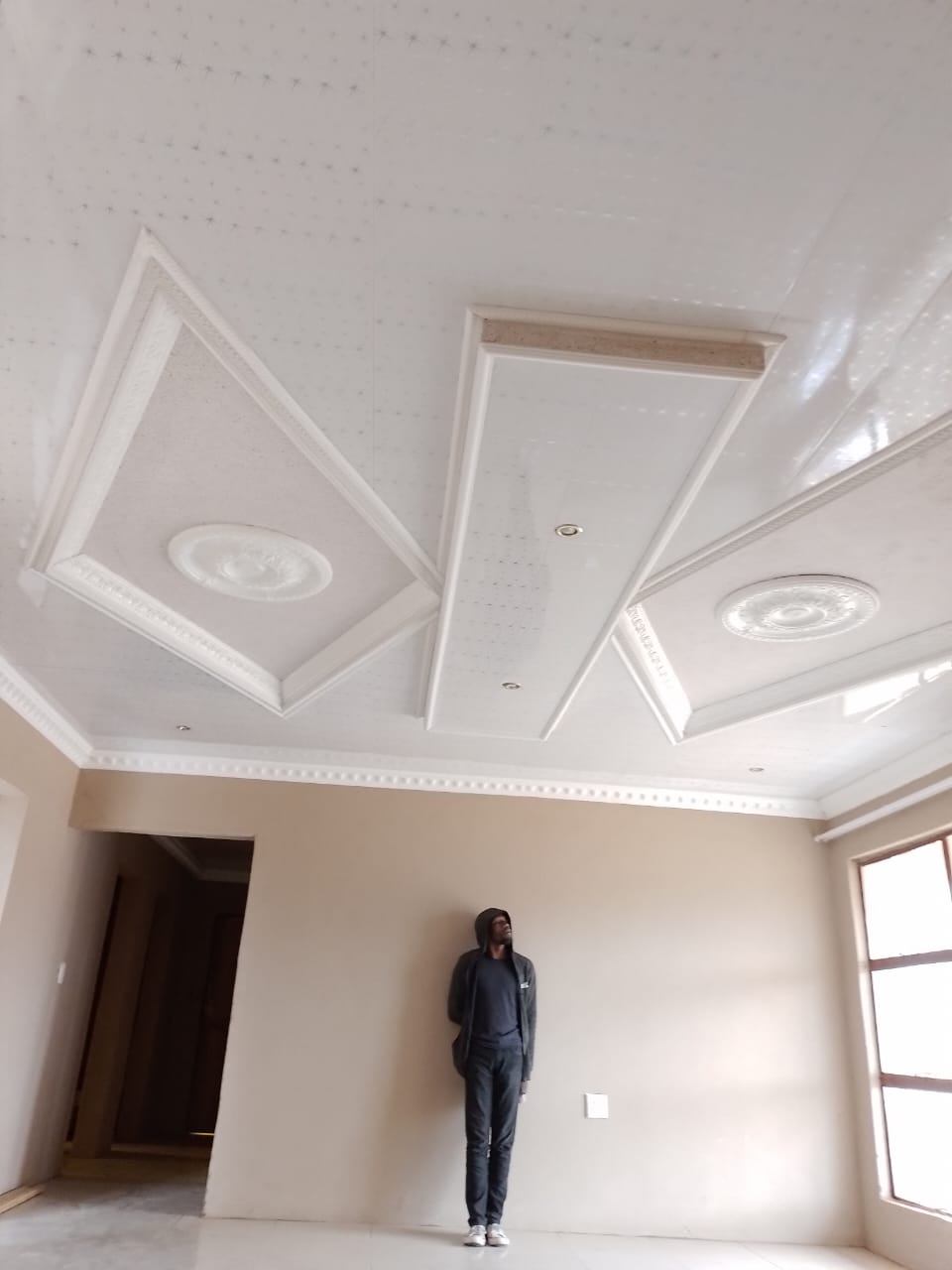 WhatsApp Image 2025-02-20 at 18.29.08_d6cb19ee WhatsApp Image 2025-02-20 at 18.29.08_d6cb19ee